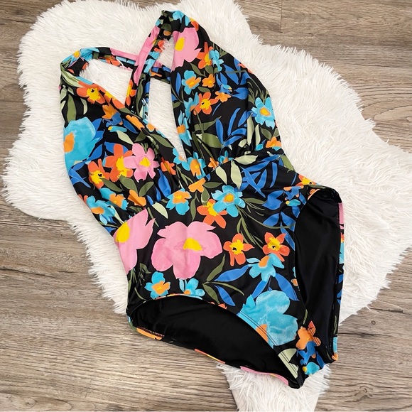 Swim RX Other - Swim RX Floral Twist One Piece Swimsuit Bathing Suit XL